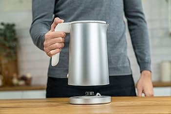 Amazon | 電気ケトル 1L シルバー 電気ポット 空焚き防止 自動